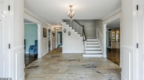 65 Maebelle Dr, Clark, NJ 07066-2216