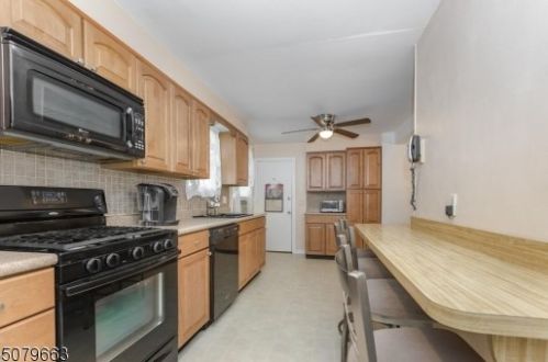 25 Race St, Nutley NJ  07110-2627 exterior