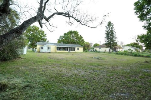 1170 Mdw Spg Ct, Kissimmee FL 34744-6027 exterior