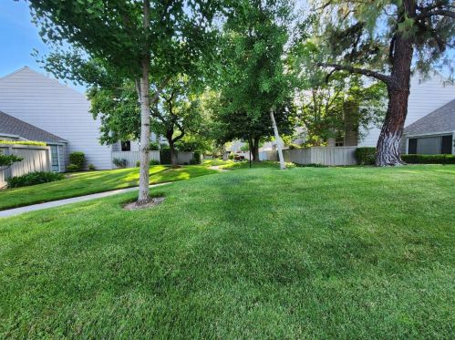 231 Leveland Ln, Modesto CA  95350-2200 exterior