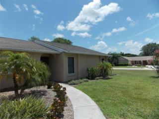 3191 Tyne Ln, Sarasota, FL 34232-5652