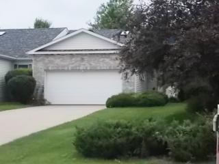 4180 Mallard Ct, Panarama Park, IA 52722-2279