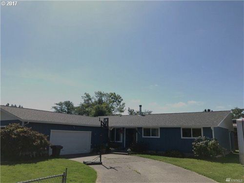 7104 Glenmorag Way, Ilwaco, WA 98624-9023