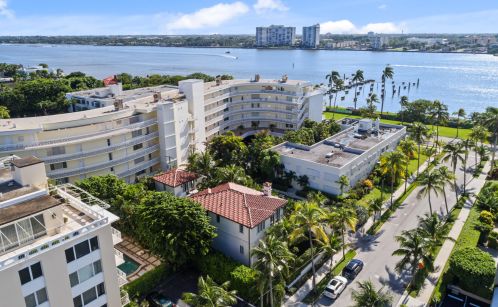 444 Chilean Ave, Palm Beach FL  33480-4529 exterior