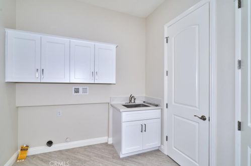 1594 Tanglewood Ct, Beaumont CA  92223-8540 exterior