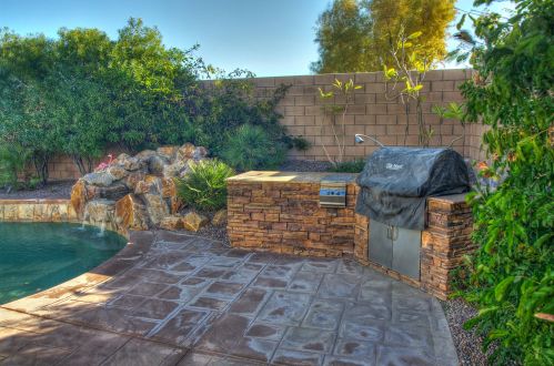43708 Parkway Esplanade, La Quinta CA  92253-4099 exterior