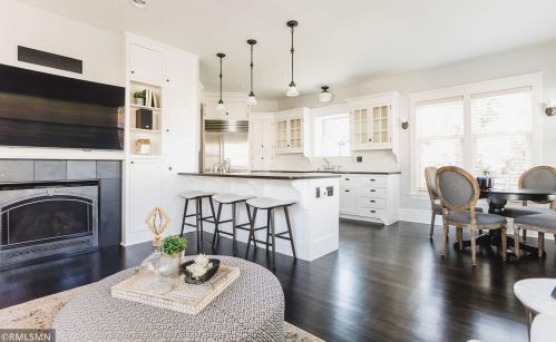 2855 James Ave, Minneapolis MN 55411-1238 exterior