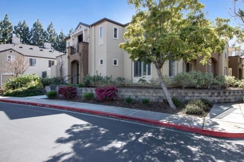 820 Printempo Pl, San Jose, CA 95134-2611