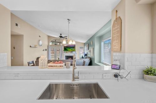 40110 Cannes Ct, Temecula CA  92591-1634 exterior