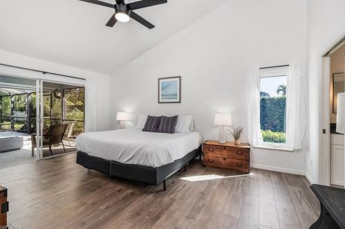 1903 Countess Ct, Naples FL  34110-1005 exterior