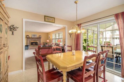 15677 Luminaire Ct, Mishawaka IN  46545-1578 exterior