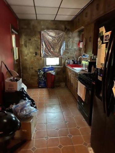 1334 Margaret St, Whitaker PA  15120-2050 exterior