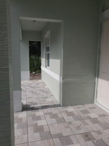 107 Voltair Ter, Fort Pierce, FL 34984-3728