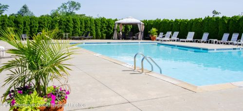 6 Tower Hl Dr, Tinton Falls NJ  07701-2473 exterior