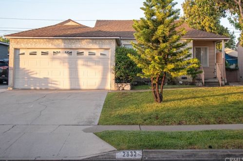 2832 Sandwood St, Lakewood, CA 90712-3326