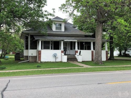 401 Fountain St, Germanville, IA 52540-9451