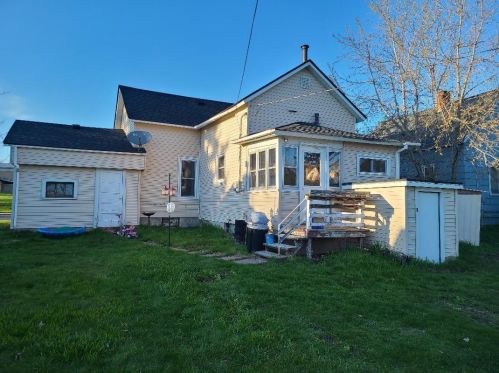 126 Blaine Ave, Turtle Lake, WI 54889-8009