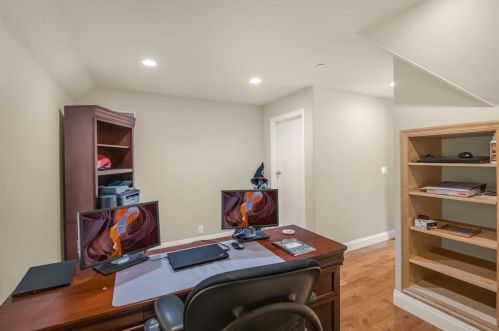 18660 Castle Lake Dr, Morgan Hill CA  95037-9472 exterior
