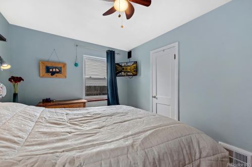 1919 Yosemite St, Denver CO 80237-1926 exterior