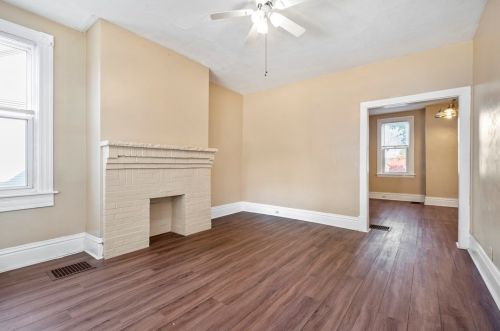 447 Parker St, Verona, PA 15147-1413