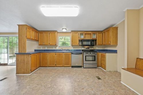 29822 Midland St, Magnolia, TX 77354-2994
