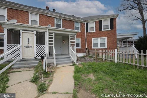 2974 Congress Rd, Camden, NJ 08104-3632