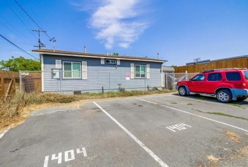 1404 Coolidge Ave, National City CA  91950-4422 exterior