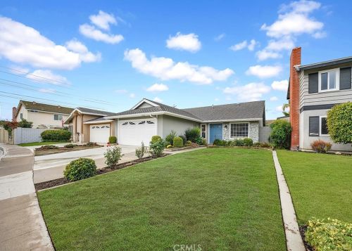 7661 El Lobo Cir, Buena Park, CA 90623-2402
