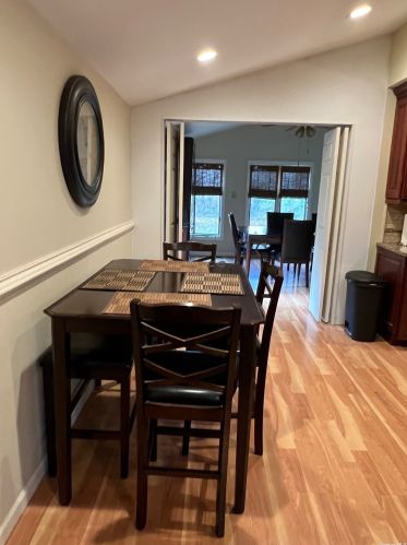 14 Cloverdale Dr, Oakdale NY  11769-1502 exterior