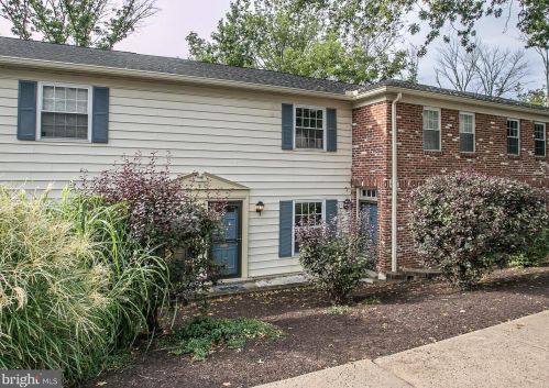 174 Ardwick Ter, Lansdale PA 19446-4925 exterior