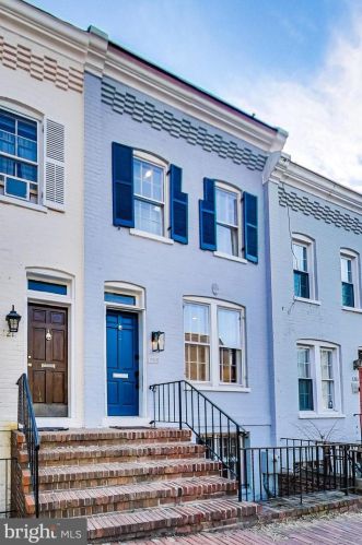 1215 33rd St, Washington, DC 20007-3202