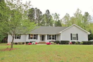 833 Old Cedar Cir, York, SC 29745-7601