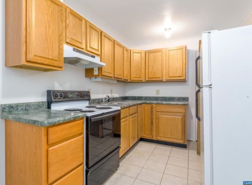 425 Westwood Rd, Stanardsville VA  22973-3063 exterior