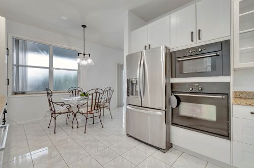 10794 Fillmore Dr, Boynton Beach, FL 33437-3959