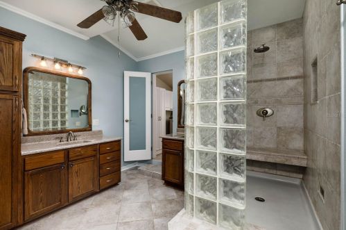 7098 78th St, Pinellas Park FL  33781-3731 exterior