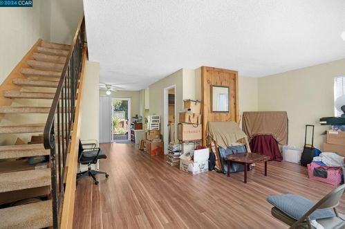 1231 Marionola Way, Pinole, CA 94564-2104