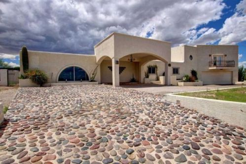 3686 Hills Of Gold Dr, Tucson, AZ 85745-9754