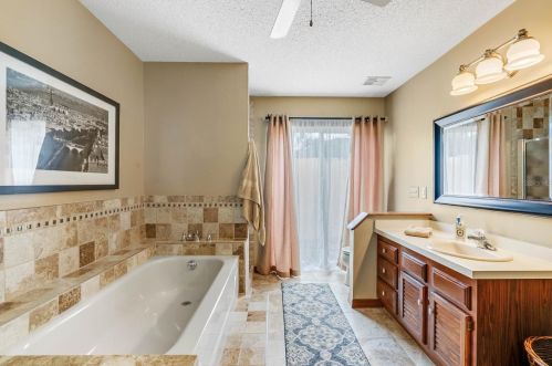 6248 Dowdy Ct, Orlando FL  32819-7770 exterior