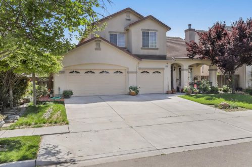 1222 Walnut Creek Dr, Newman, CA 95360-2732