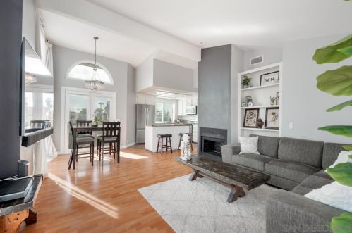 4425 Kansas St, San Diego, CA 92116-4228