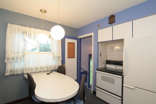 366 Cedar St, Fond Du Lac, WI 54935-4808