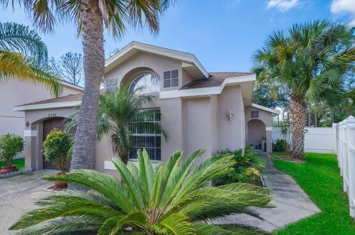 2704 Emerson Ln, Kissimmee, FL 34743-6005