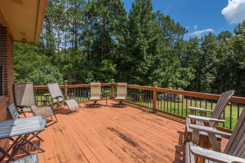 200 Ten Lake Dr, Defuniak Springs FL  32433-4506 exterior