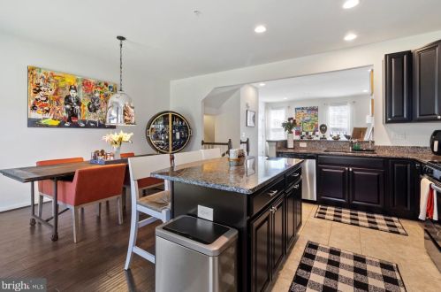 139 Old Cedarbrook Rd, Wyncote PA  19095-2038 exterior