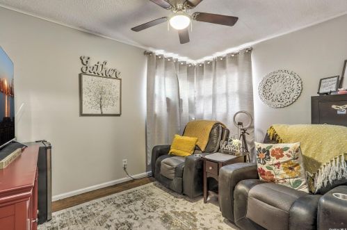 1012 Erie Ave, North Lindenhurst NY  11757-2117 exterior