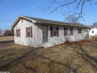 709 Center St, Beebe, AR 72012-3213