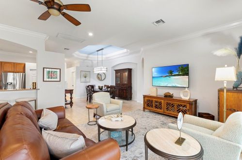 14255 Manchester Cir, Naples FL  34114-7221 exterior