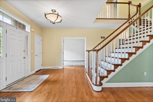 2412 Kensington Way, Harrisburg, PA 17112-6024