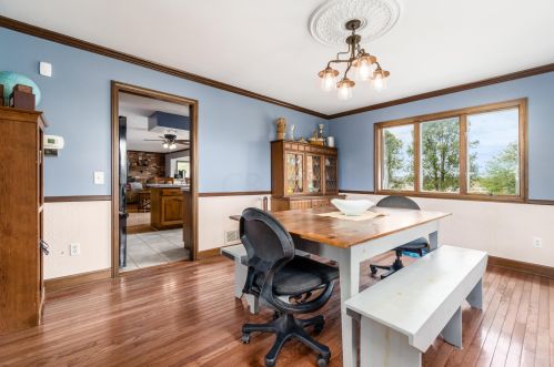 1320 Old Springfield Rd, London OH  43140-9202 exterior