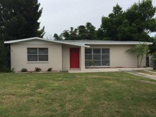 6611 26th St, Bradenton, FL 34207-5704